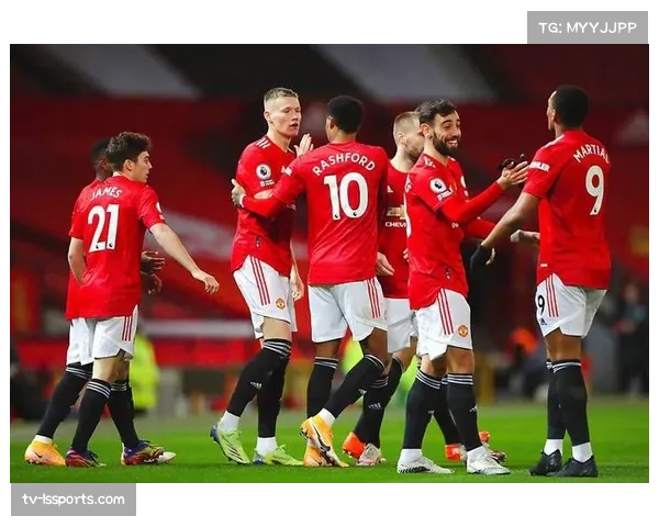 “边后卫内收”战术在英超普及率下降，三中卫体系回归潮流